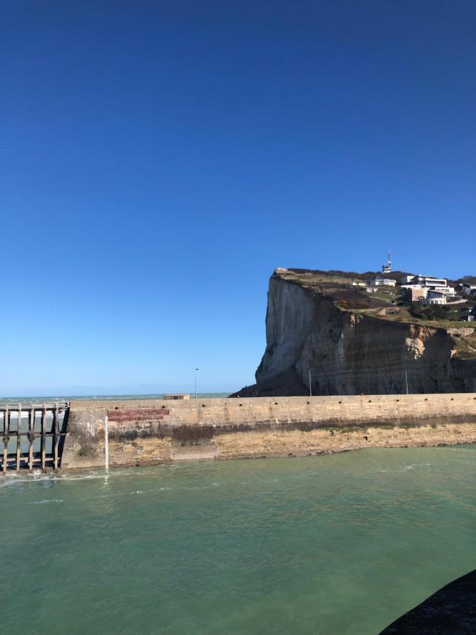 Captain Yoo - Regate- Sentir Les Embruns Vue/Port Fécamp Extérieur photo